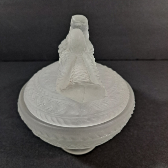 SOLD Vintage Clear Frosted Glass Dove Covered Dish Farmhouse Country Decor - Picture 3 of 13